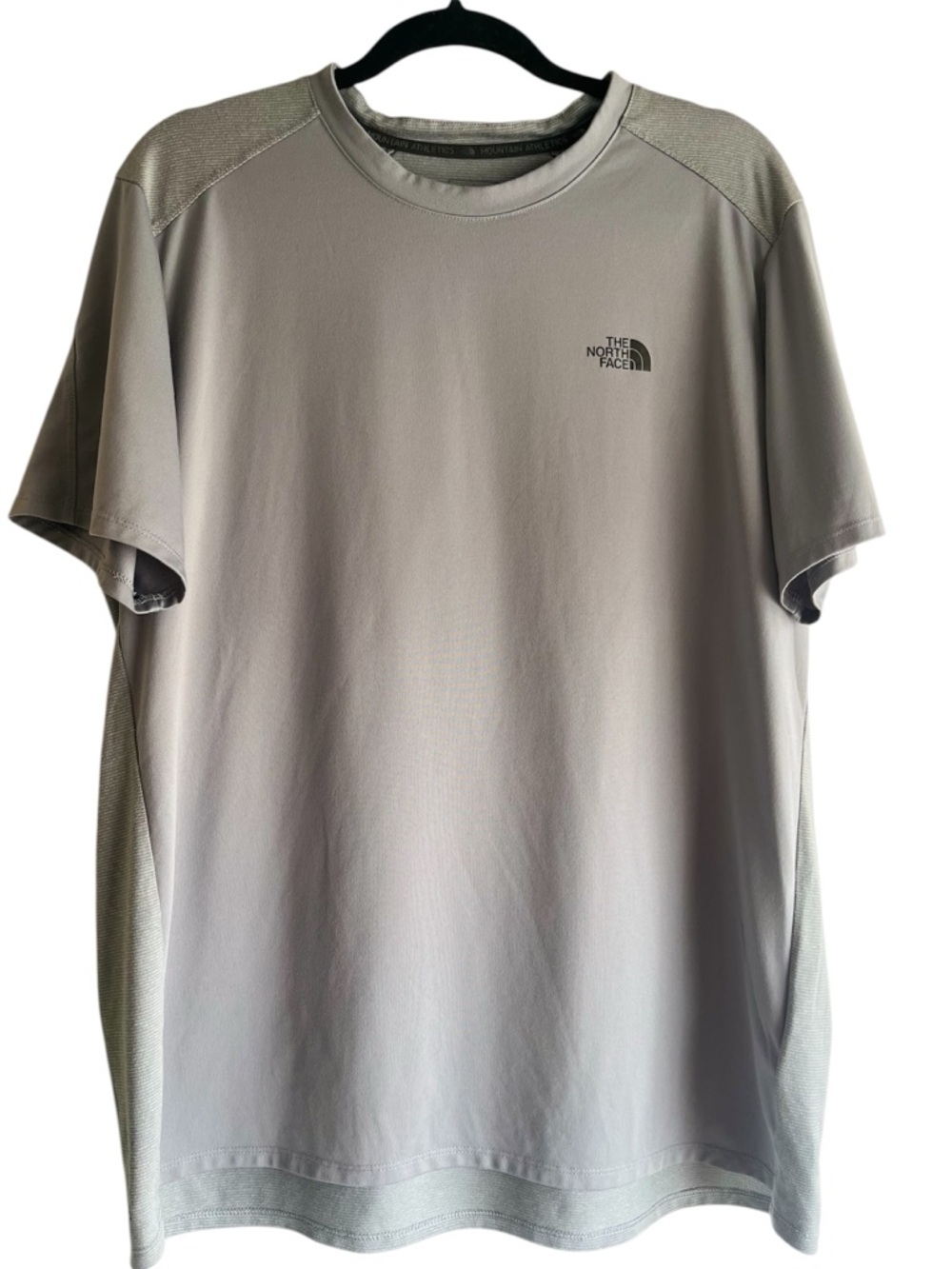 The North Face Men’s FlashDry-XD Short Sleeve Tee - Light Gray